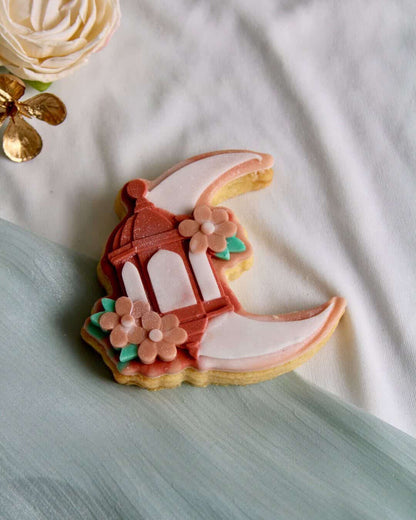 Crescent Lantern Floral moon Design - 3D deboss and matching cutter