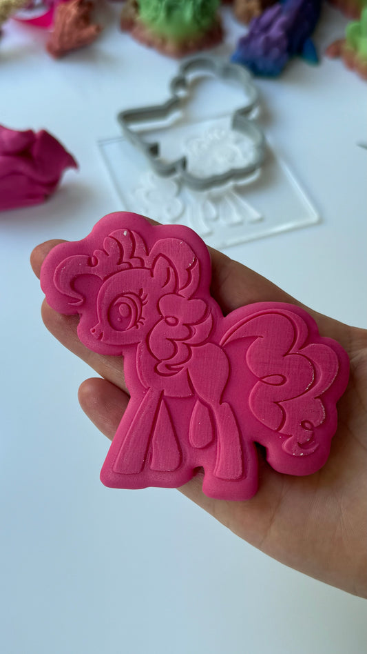 My little pony - pinkie pie - debossing and matching cutter