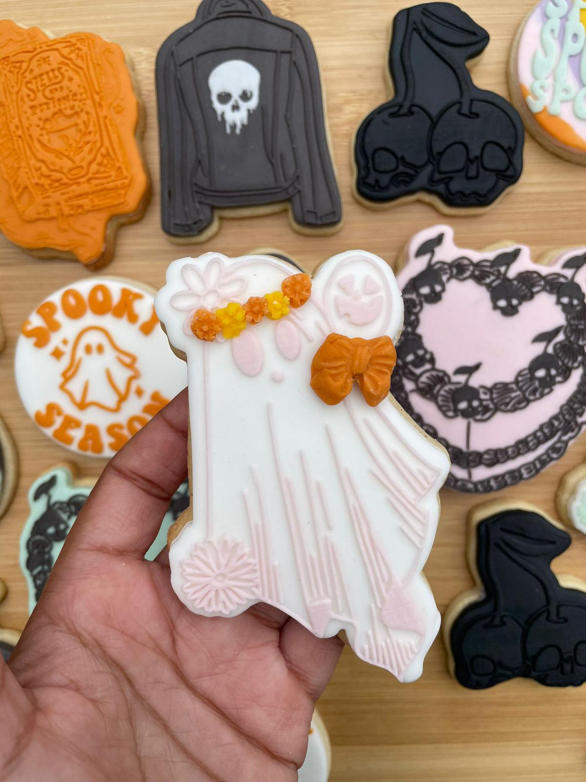 Ghost Deboss + Cutter Halloween MEG cookie cutters