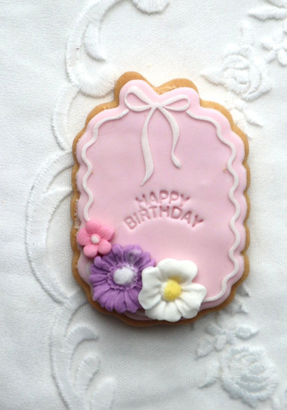 Happy Birthday curved Embossing - stamp - set of 3 - M1109