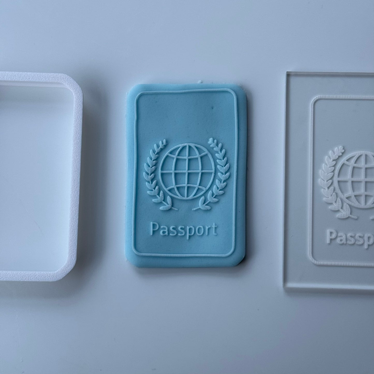 Travel PASSPORT - deboss and matching cutter M1029