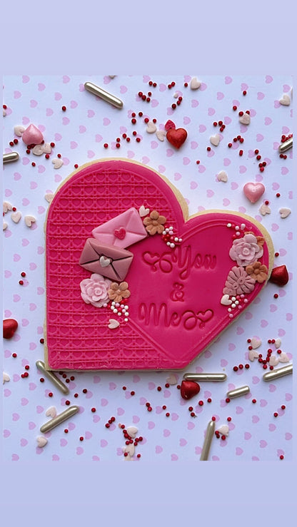 Valentine arch 1 debossing + matching cutter