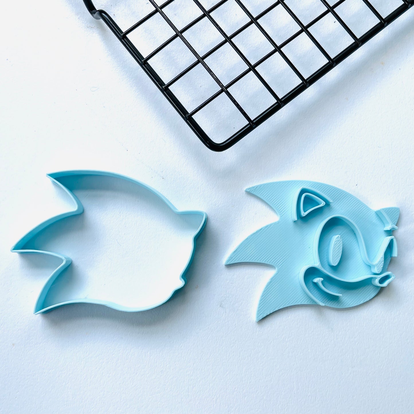 Sonic The Hedgehog-inspired cookie cutter + stamp MEG cookie cutters