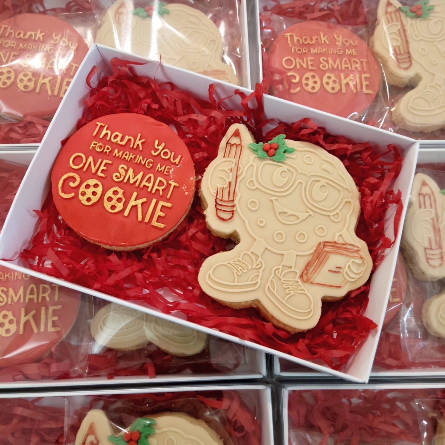 Teacher collection Debossing - smart cookie + matching cutter