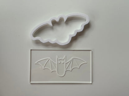 Halloween bat Deboss + matching cutter M1033