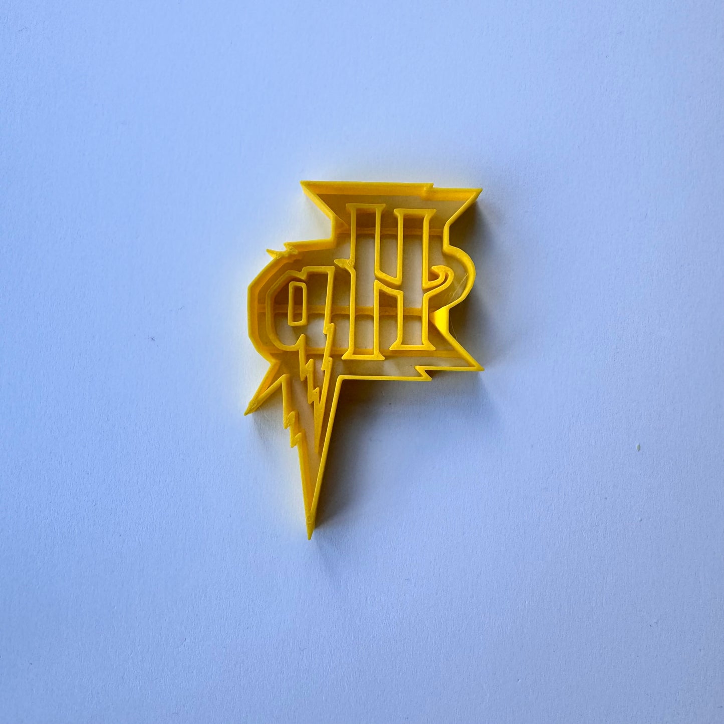 Harry Potter-inpsired Cookie Cutter Solemnly Mischief Cupcake Topper Fondant 002