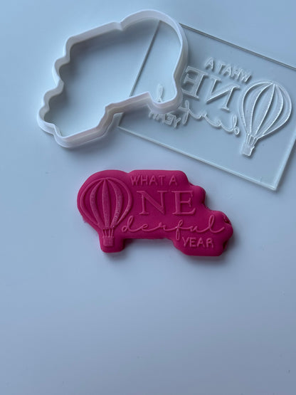 Hot air Balloon - What a onederful year - deboss + matching cutter M1004