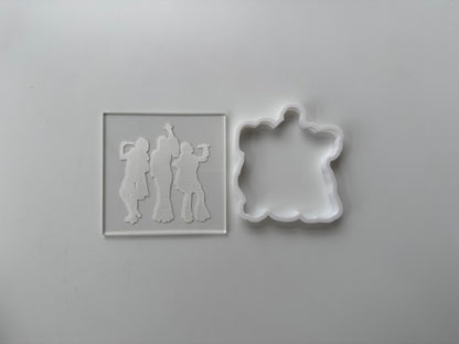 3 GIRLS DANCING QUEEN - mamma mia - PREPPY - RETRO deboss + matching cutter M1025