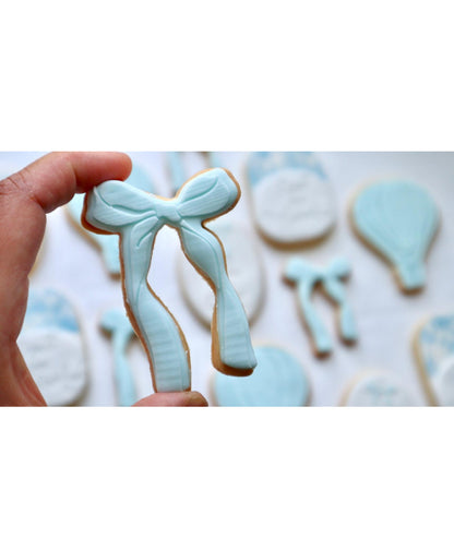 Set of 3 Bows deboss + matching cutter