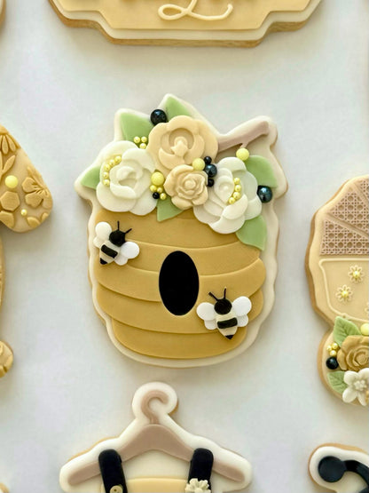 Bee theme -Floral Beehive - 3D deboss and cutter