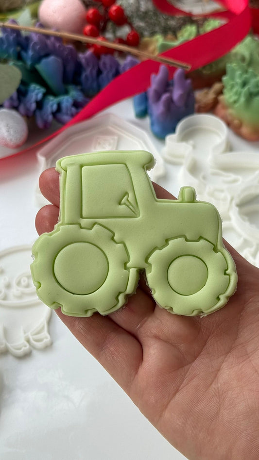 Farm Animal - tractor - cutter + stamp