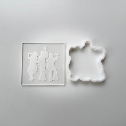 3 GIRLS DANCING QUEEN - mamma mia - PREPPY - RETRO deboss + matching cutter M1025