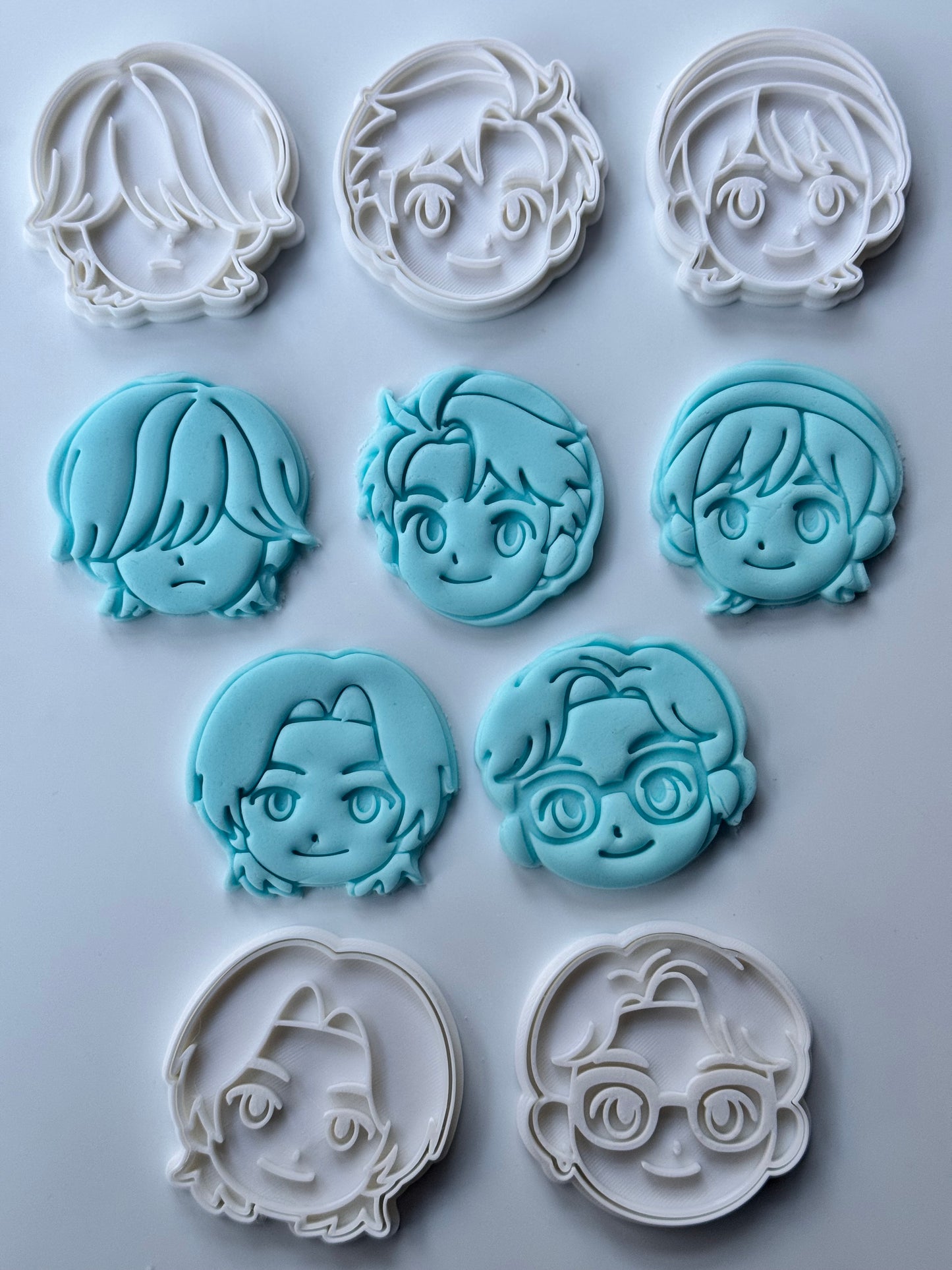 K-POP Fantasy Demon Hunters Themed-INSPIRED set of 5 cutter + stamps M8