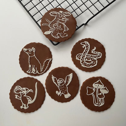 The Gruffalo-inspired owl deboss disc