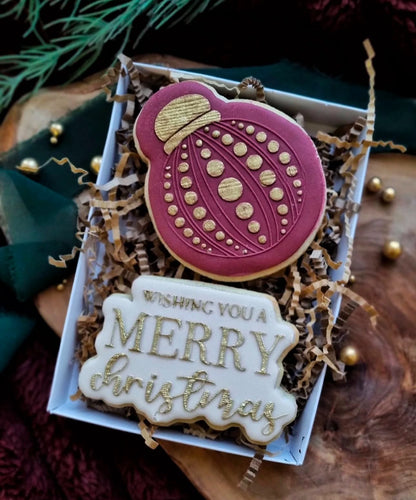 Christmas ball deboss + matching cutter - Christmas M1036