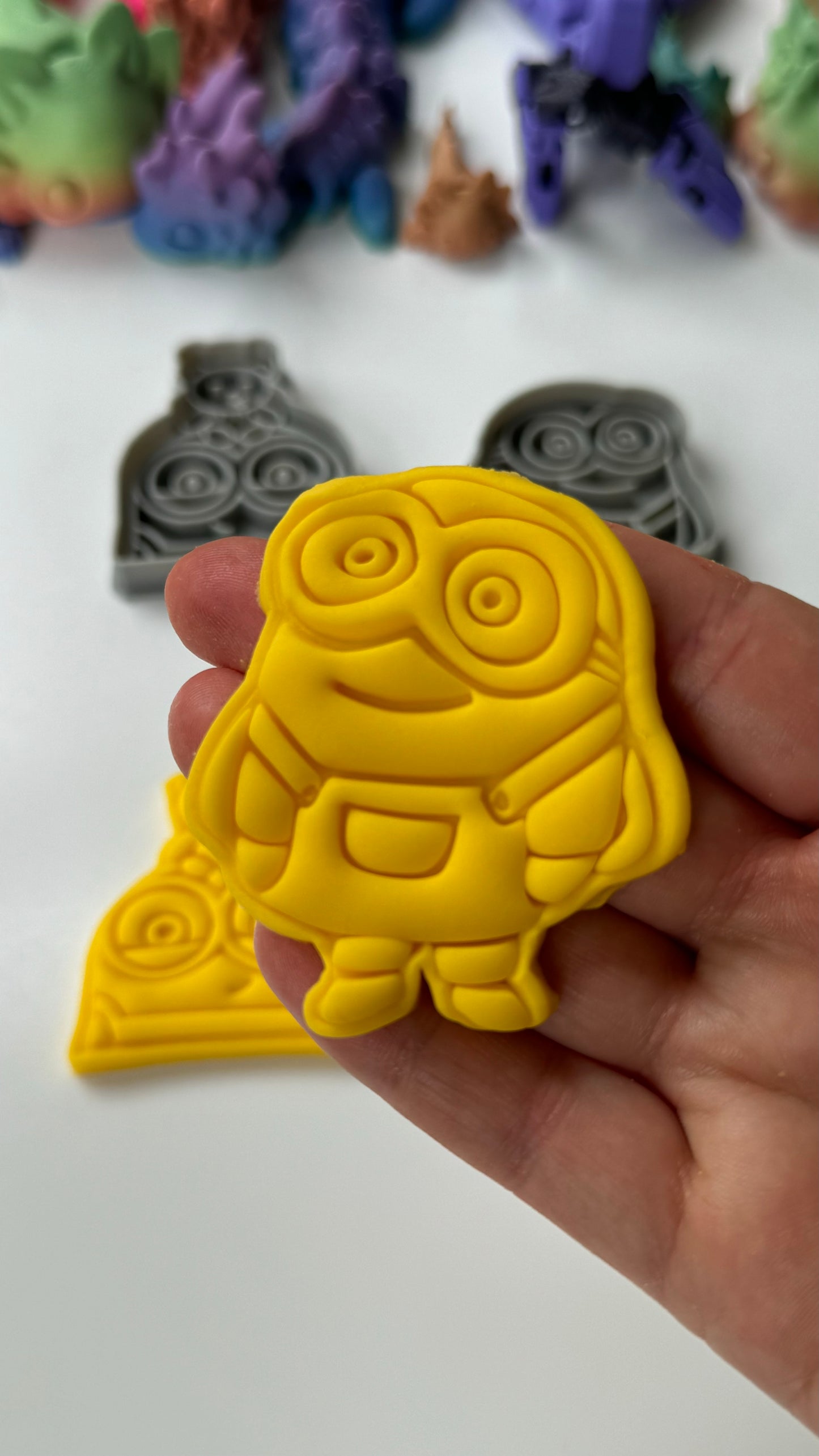 Minion cookie cutter and stamp