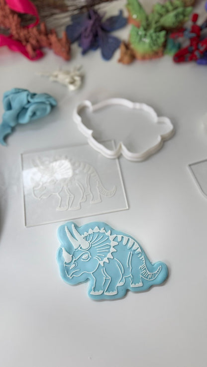Dinosaur - debossing + matching cutter