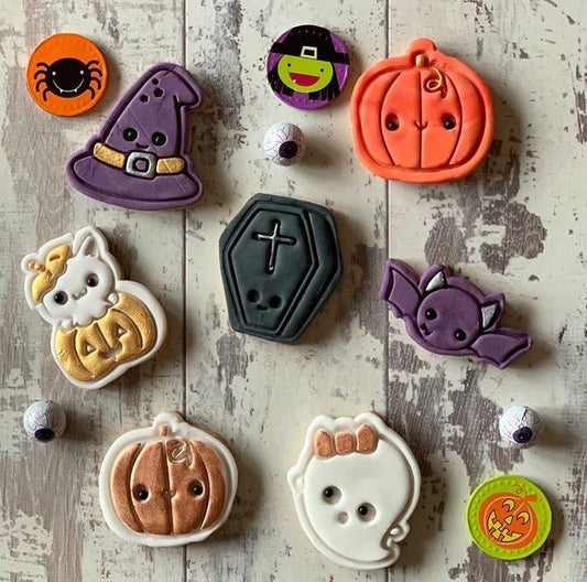 Halloween cookie cutter + stamp