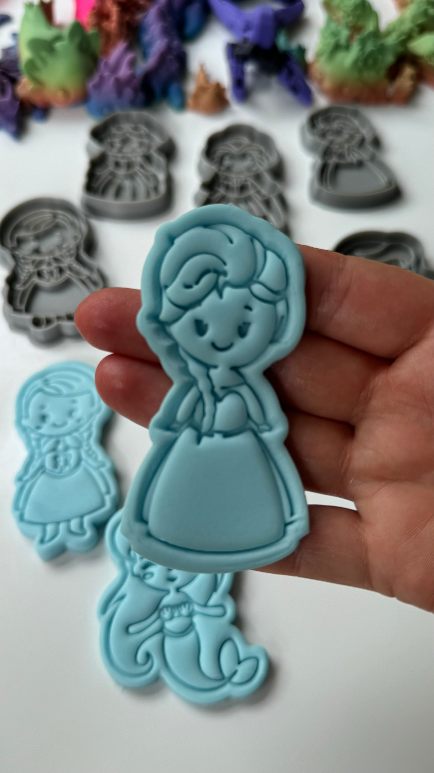 Princess dress cutter + stamp