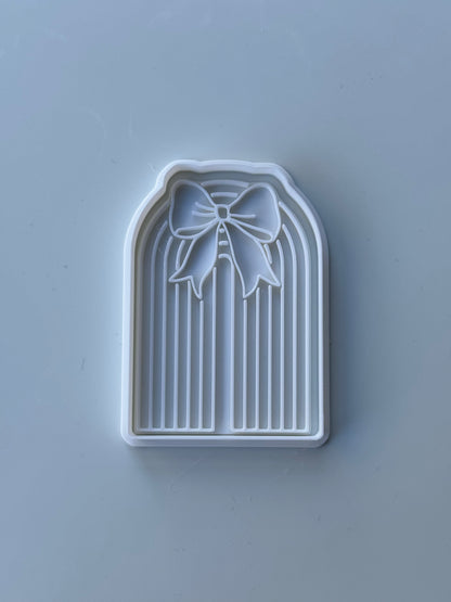 Bow rainbow stamp + matching cutter