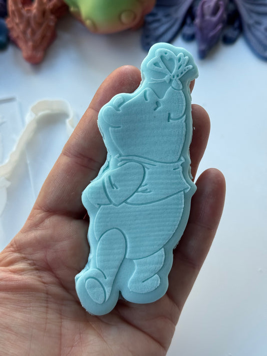Winnie the Pooh deboss + cutter D5