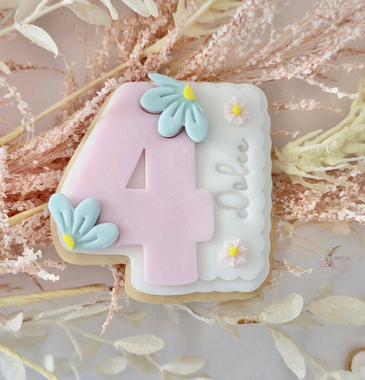 Number 4 to personalise - 3D deboss and cutter