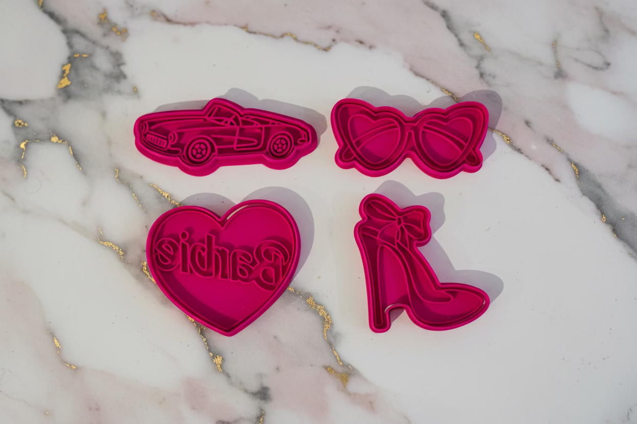 Girl doll cutter + stamp