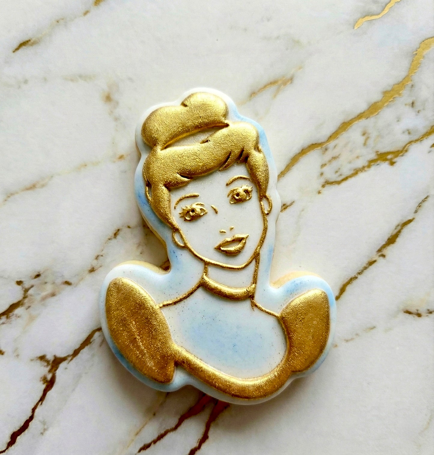 Princess cinderella debossing (pop out) + cutter M1089