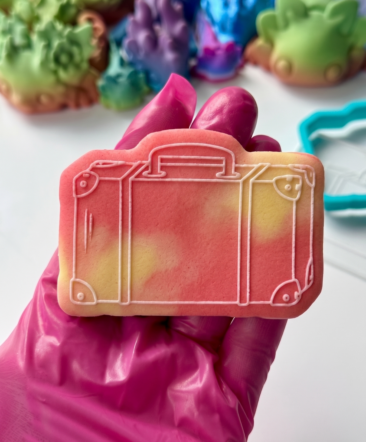 Travel trolley - deboss and matching cutter M1029