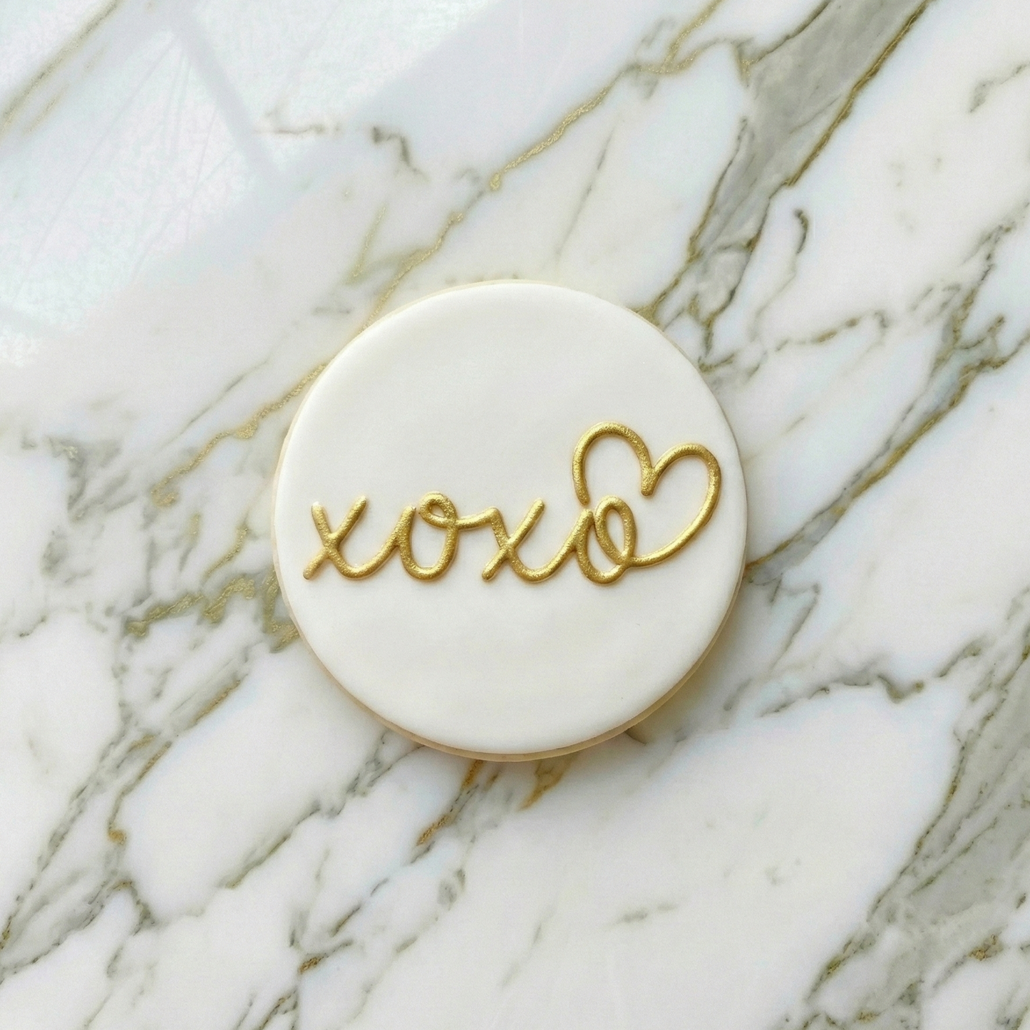 XOXO DEBOSSING - Valentine