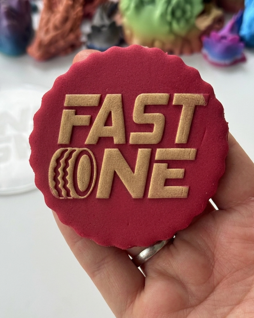 Racing - Fast one - deboss disc
