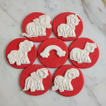 Little Pony cupcake cutter + stamp