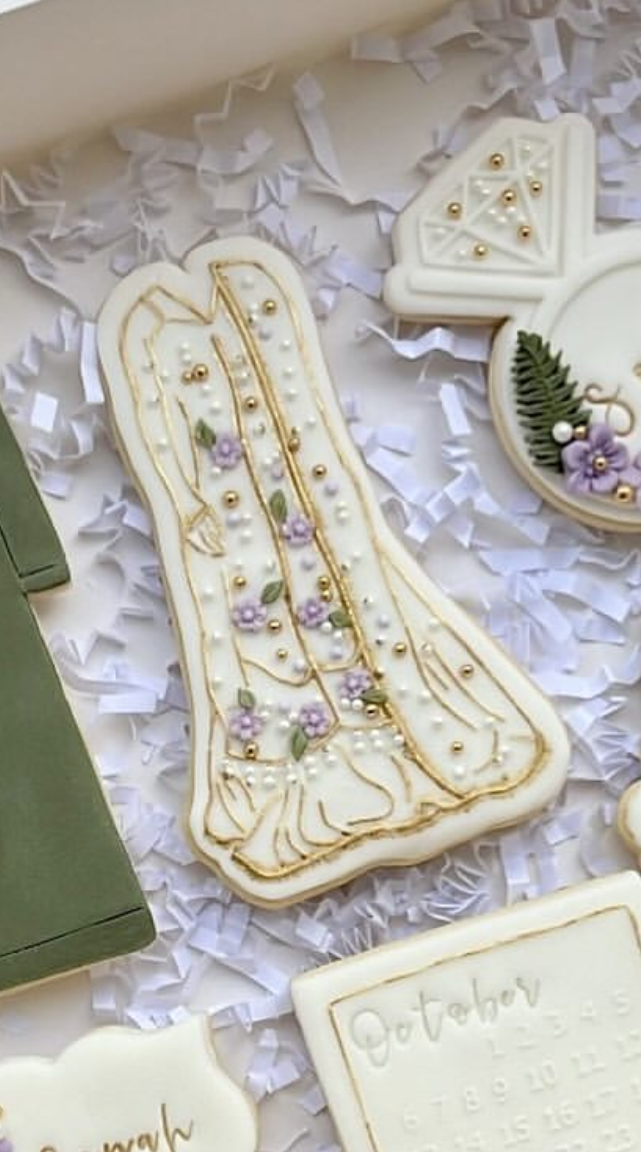 Wedding dress - Muslim inspired - deboss + cutter