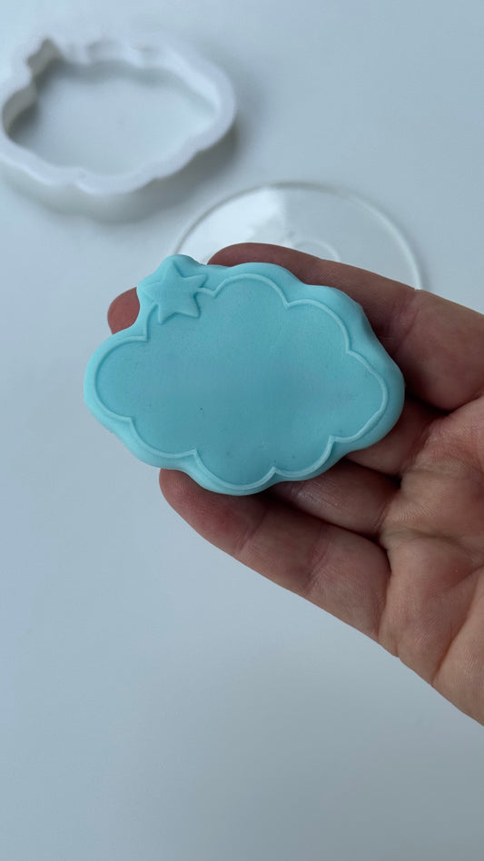 Cloud with star - deboss and matching cutter
