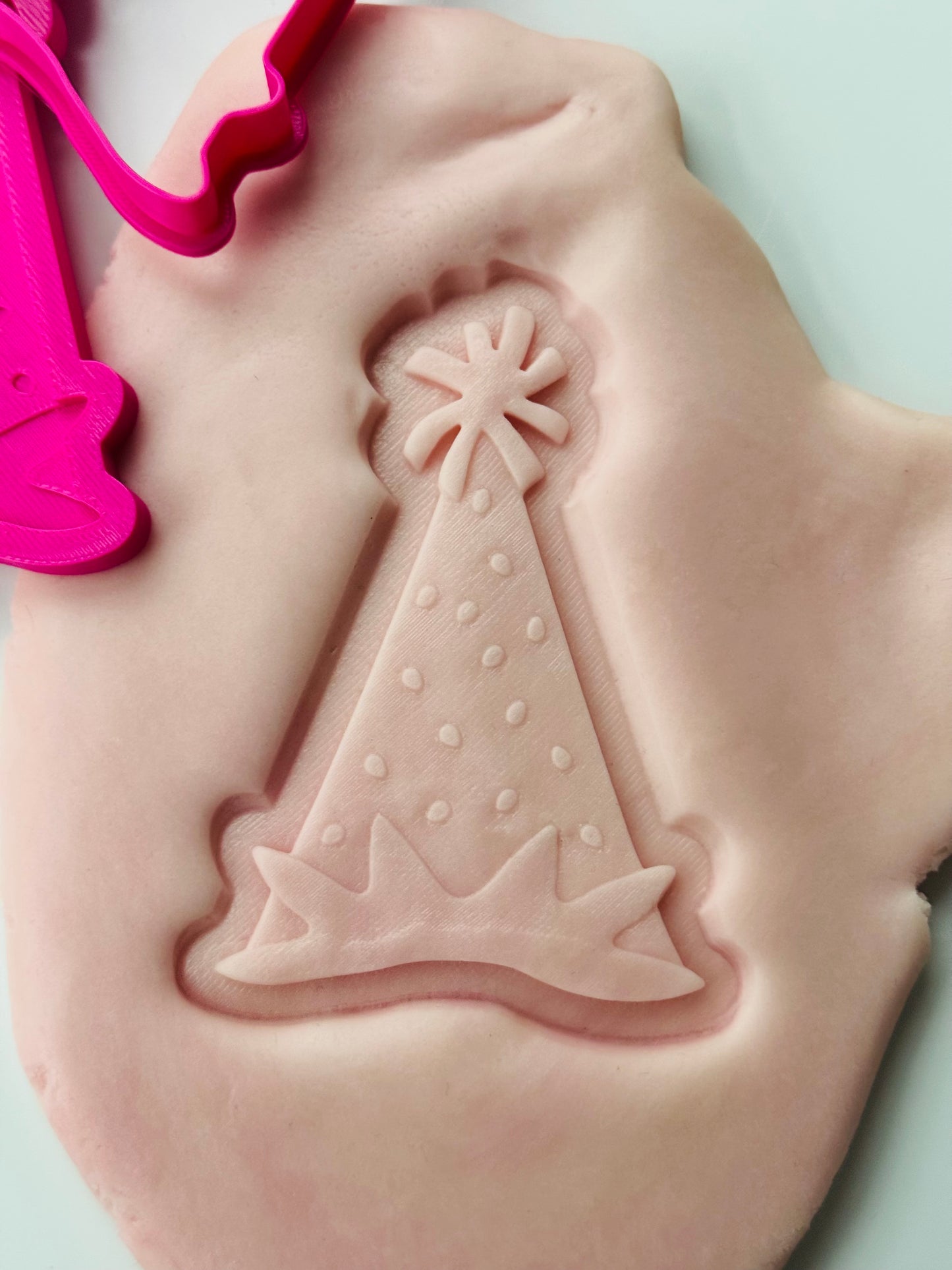 strawberry party hat- 3D deboss and matching cutter