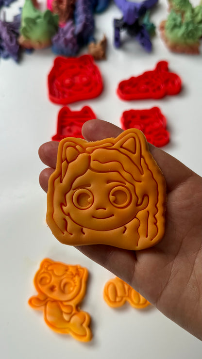 Cartoon doll house-inspired cutter and stamp