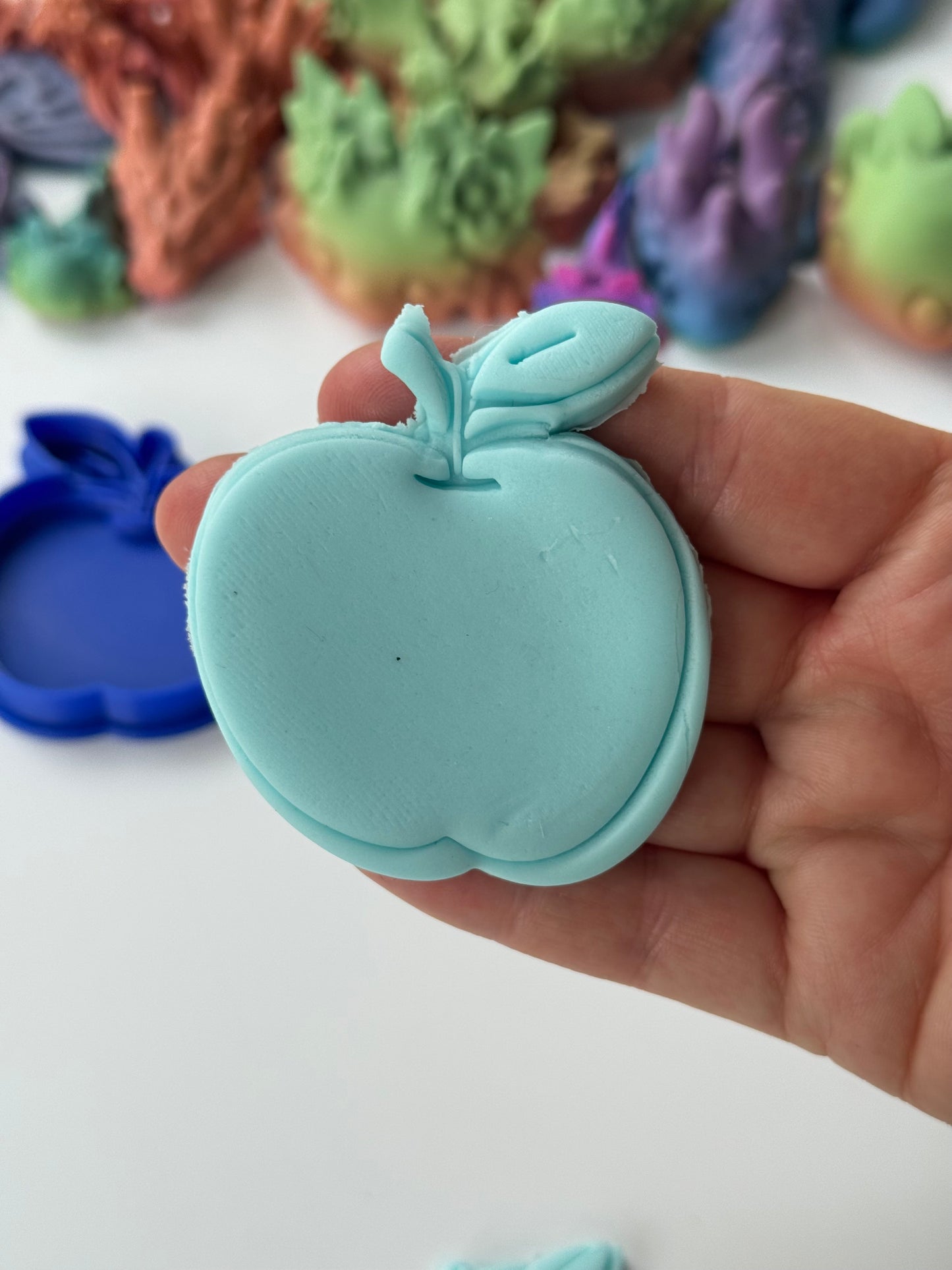 Apple stamp + cutter