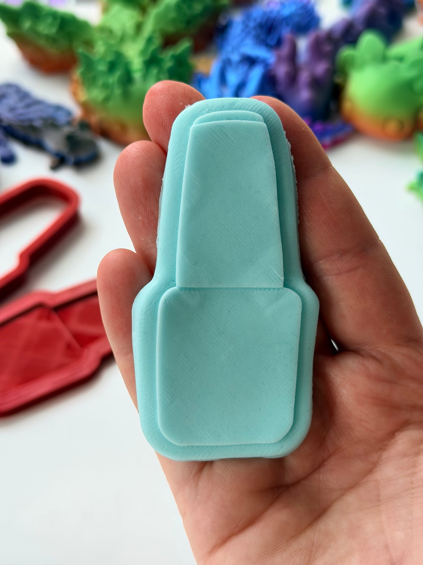 Saloon-Nail polish cutter + 3D Deboss