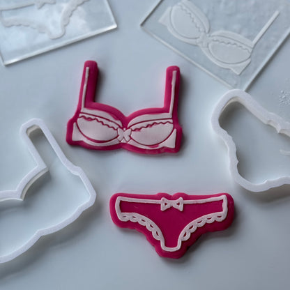 Underwear Bra and Knickers - deboss + cutter  - M1015
