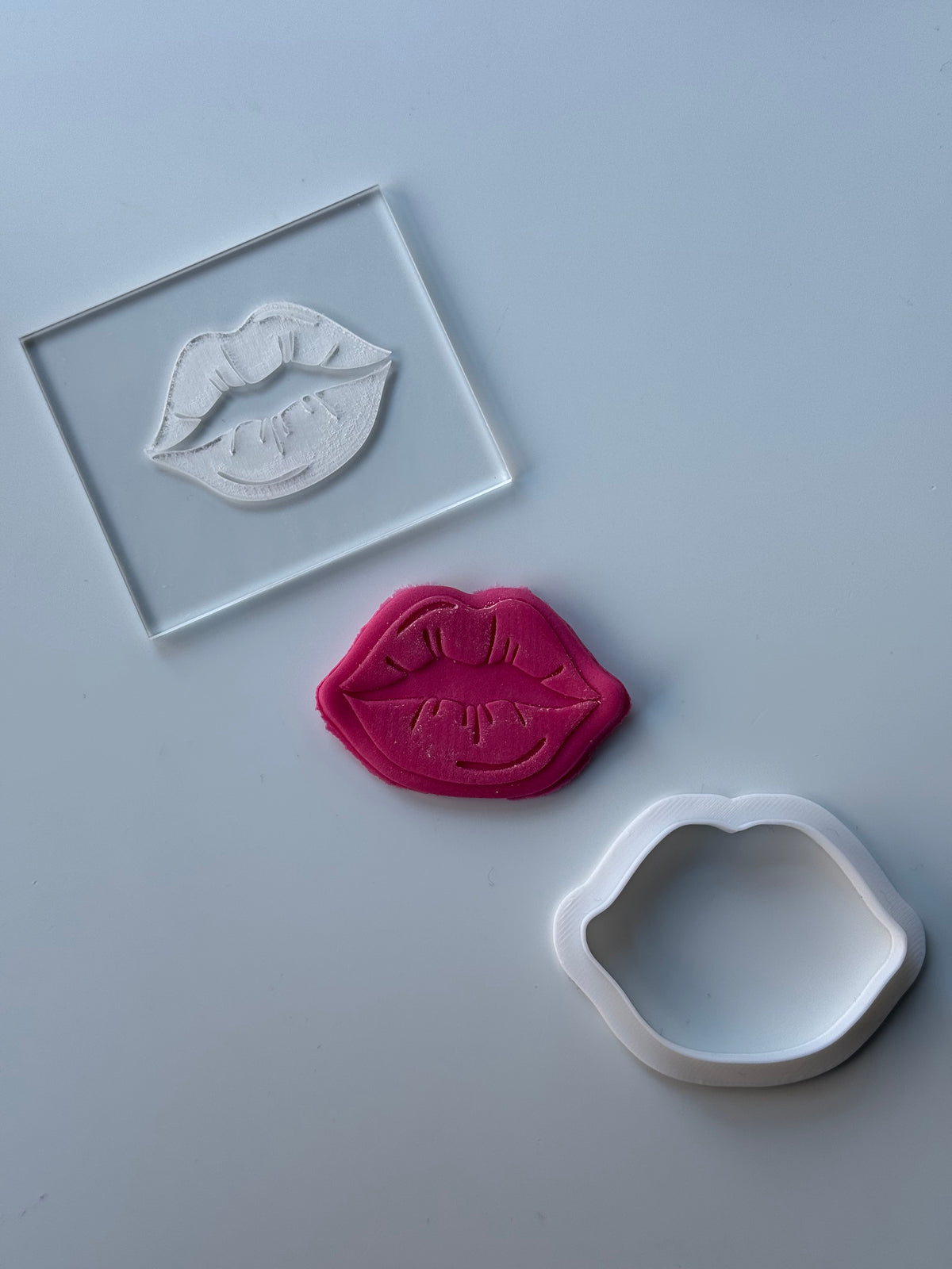 Lips Cutter Lips - Cookie Cutter - MEG cookie cutters
