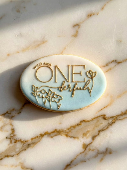 One Derful Oval Plaque deboss and matching cutter