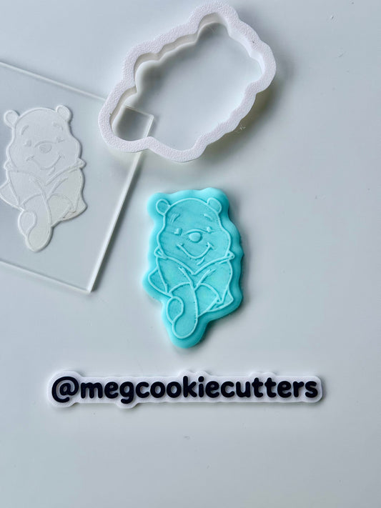 Winnie the Pooh deboss + cutter D2 - M1037