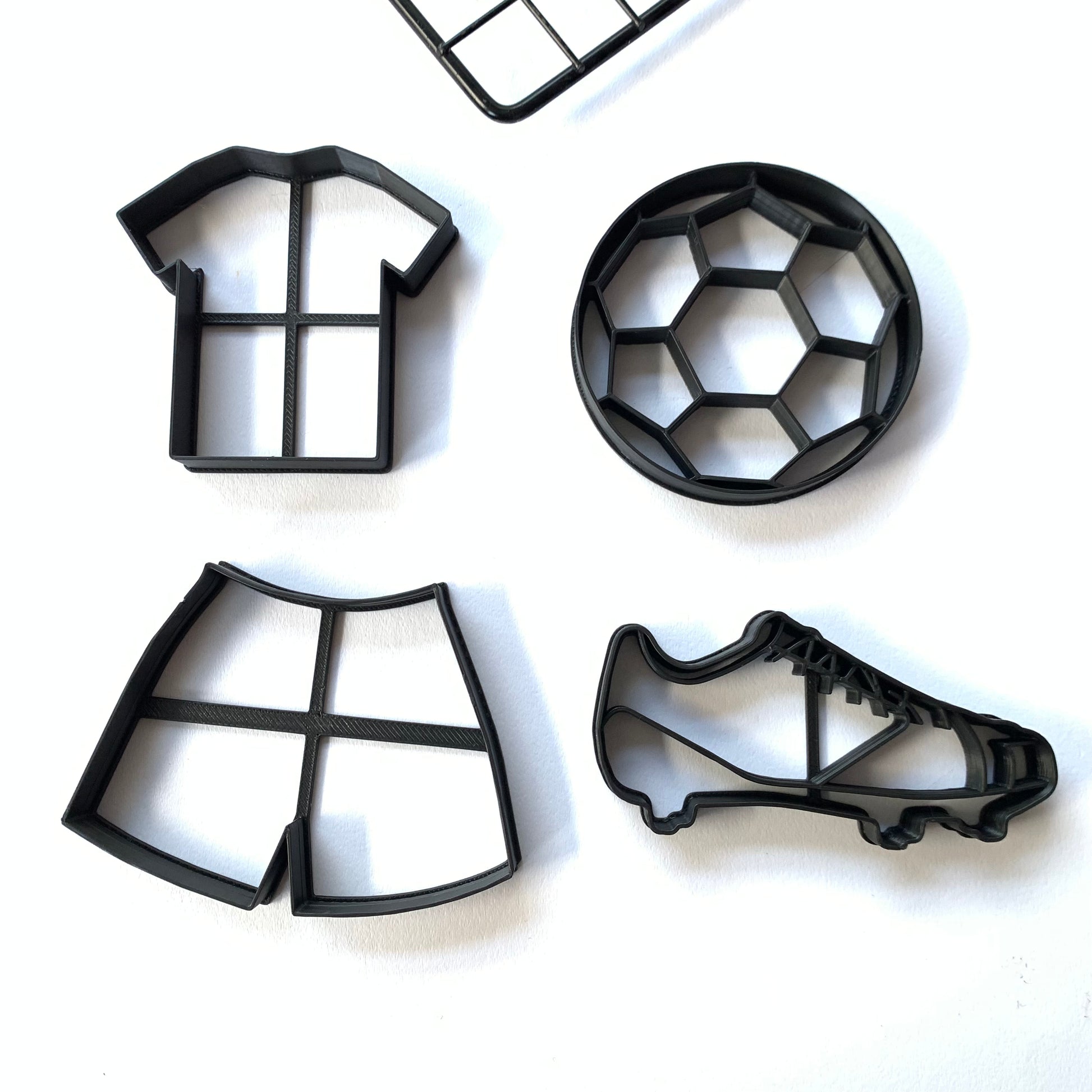 SET OF 4 Soccer / Football Uk Seller Plastic Biscuit Cookie Cutter Fondant Cake Decor MEG cookie cutters
