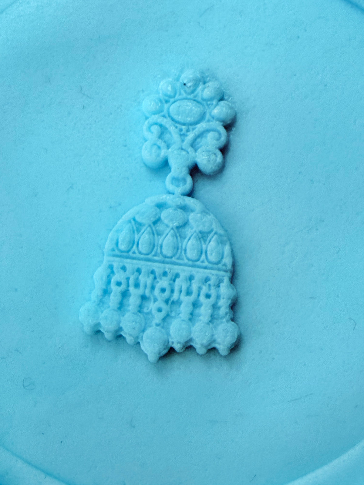 jhumka earring deboss disc for cupcake
