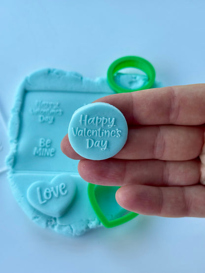 Valentine's day - writing - Debossing + matching cutter heart and circle