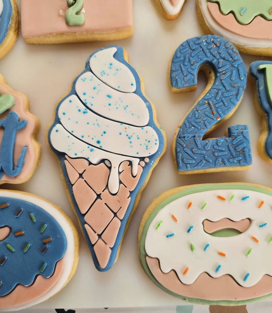 ice cream - 3d debossing and cutter - sweet