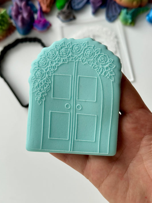 Door flowers roses debossing and matching cutter