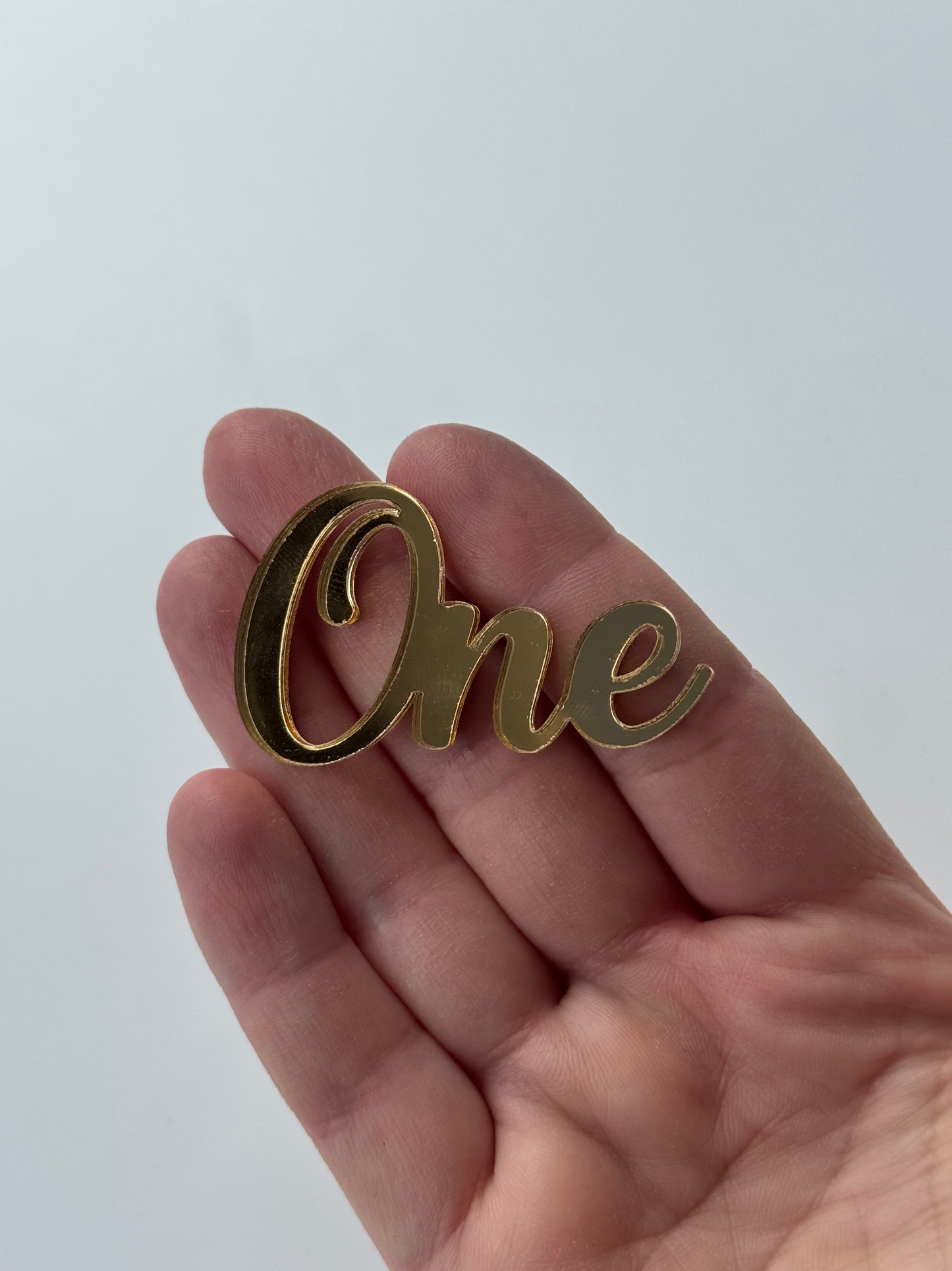 Number 0 to 10 acrylic charm gold mirror