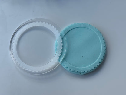 circle frame Deboss disc (style 1)