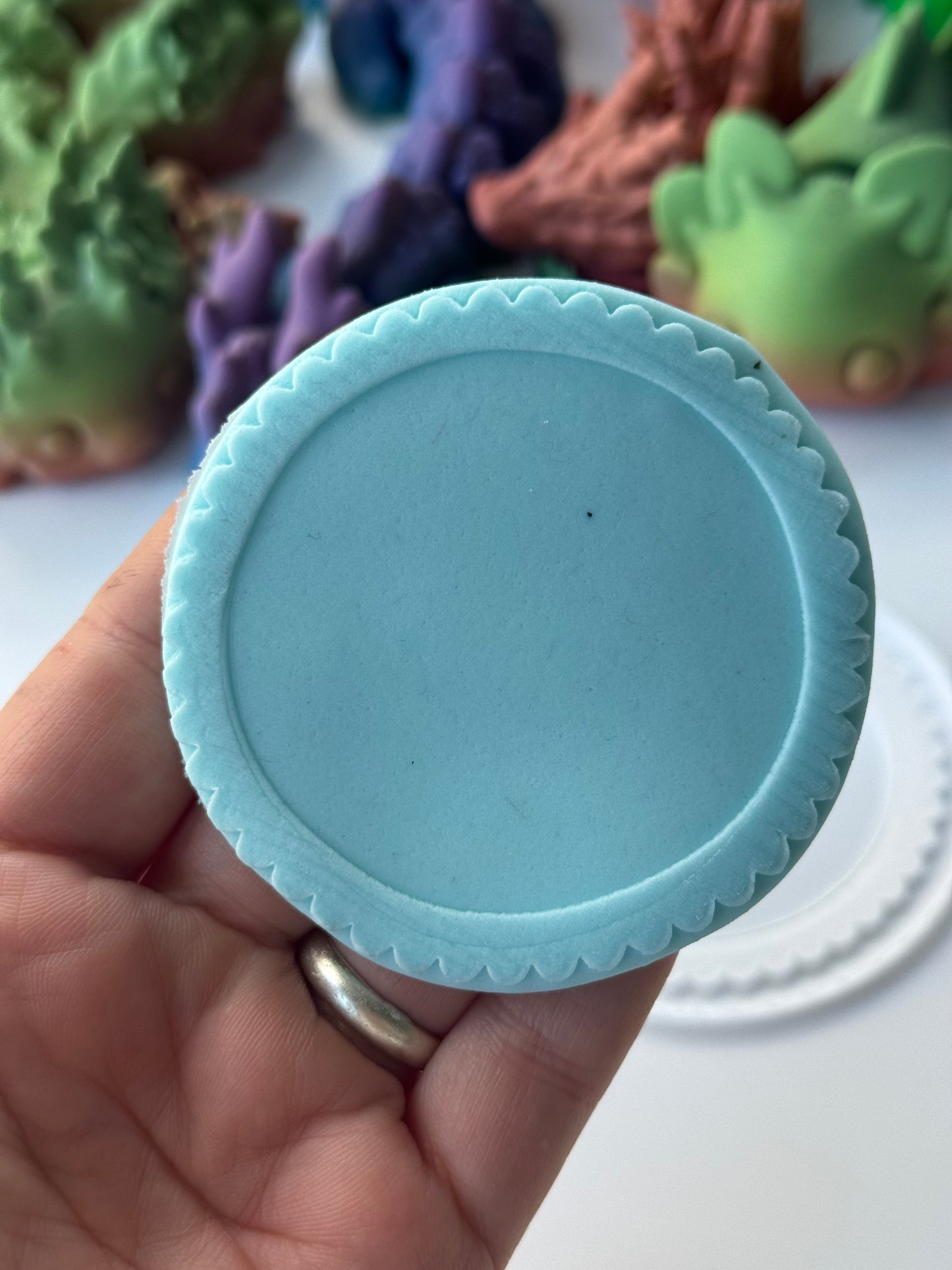 circle frame Deboss disc (style 1)
